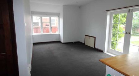 Two Bedroom Home! A Must See For Garden Lovers! - Photo 4