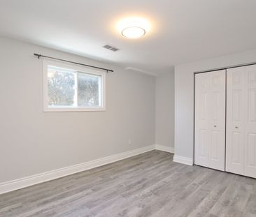 For Lease - 86 Elvaston Avenue Unit# B, South of Baseline to Knoxda... - Photo 3