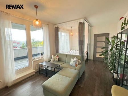 Pronájem bytu 2+kk v osobním vlastnictví 63 m², Praha 10 - Štěrboholy - Fotografie 2