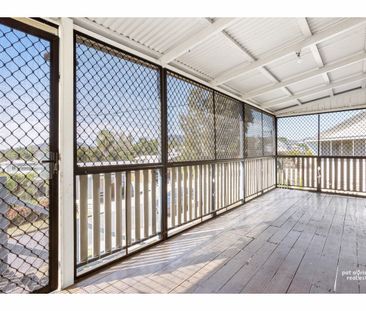 12 Lucas Street, Berserker - Photo 1