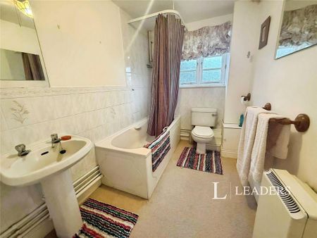 1 bedroom flat to rent - Photo 5