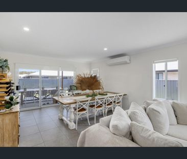 Spacious Family Home - Photo 4