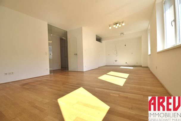 WOHNEN IM ZENTRUM - TRAUMHAFTE 2 ZIMMERWOHNUNG! - Foto 1