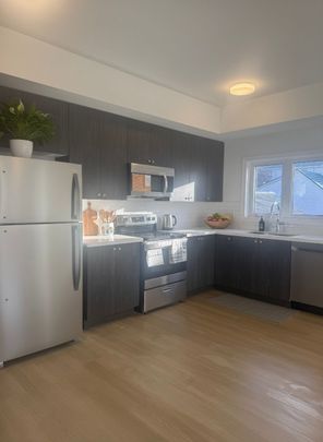 For Lease - 2 Slessor Boulevard Unit# 13, Grimsby, Ontario - Photo 1