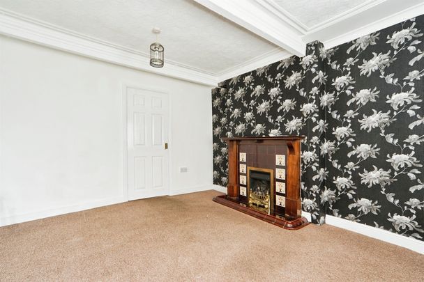 Denholme, West Yorkshire, Bradford - Photo 1