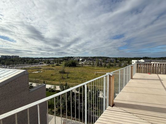 Turfgatan, Täby - Photo 1