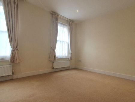 4 bedroom house to rent - Photo 2