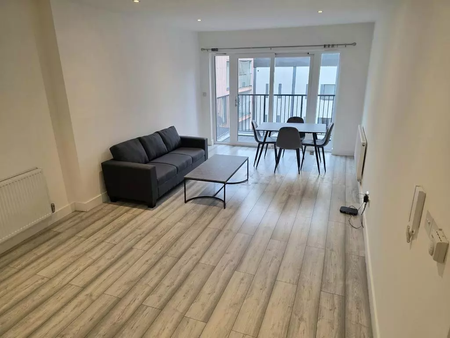 2 bedroom apartment to rent - Photo 2