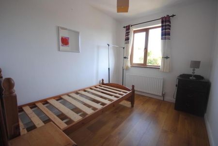 6 Castlehill View, Comber, BT23 5XG - Photo 3