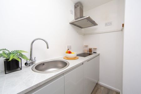 Studio Flat, Parr Street, L1 - Photo 3