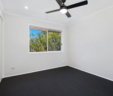 Modern, Spacious 3-Bedroom Townhouse in Prime Hillcrest Location – ... - Photo 2