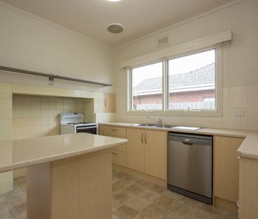 48 Logan Street Hamlyn Heights - Photo 1