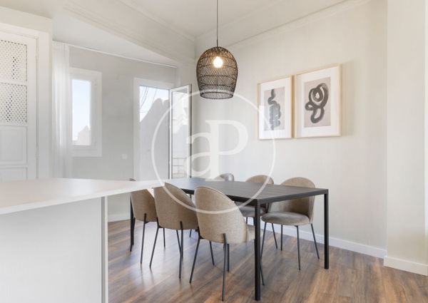 Penthouse for rent with Terrace in San Francesc (Valencia)