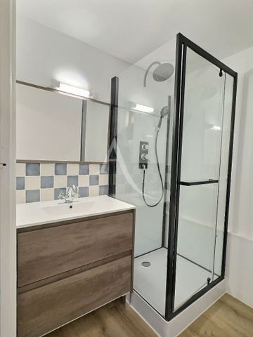 Location Appartement 3 pièces 83m² - Photo 2