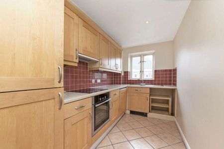 Russell Road, West Kensington, W14 - Photo 4