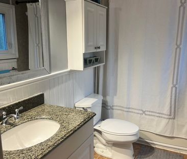 For Lease - 1711 South Porcupine Avenue Unit# 3, Innisfil, Ontario - Photo 3