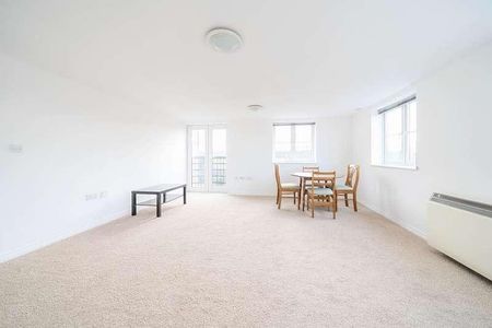 Padstow Road, Churchward, SN2 - Photo 2