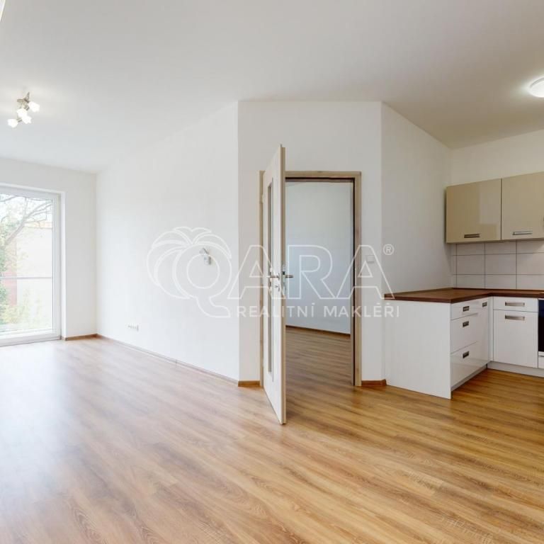 Pronájem bytu 2+kk 51 m2 - Fotografie 1