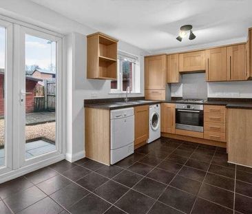 Maes Ifor, Taffs Well, CF15 - Photo 6