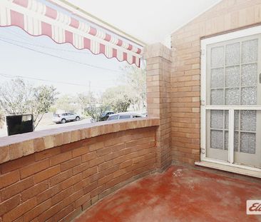 Prime Location - Photo 5