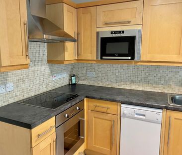 2 bedroom House To Let - Photo 2