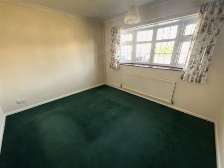 2 bedroom detached bungalow to rent - Photo 4