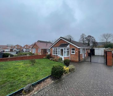 3 bedroom detached bungalow to rent - Photo 4