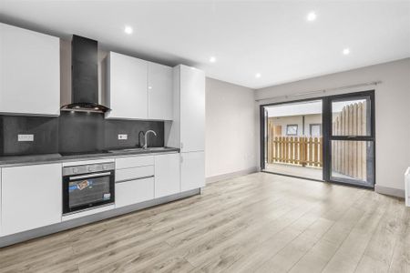 1 bedroom apartment to rent - Photo 2