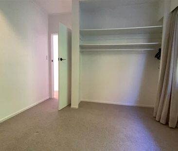 Hauraki modern feel two bedroom unit - Photo 2