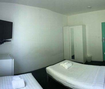 Room 10 (Non Ensuite) - Photo 1