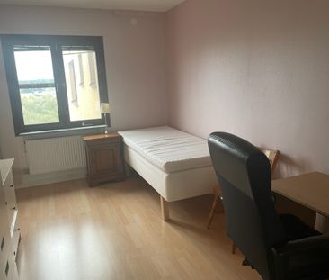 Köpenhamnsgatan, Kista - Photo 1