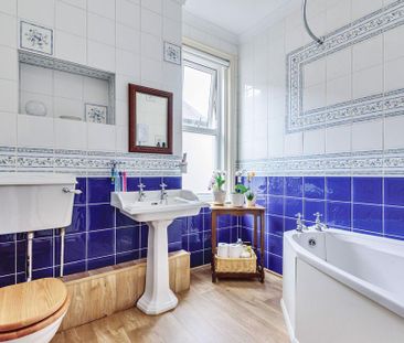 4 bedroom terraced house to rent - Photo 2