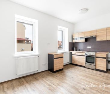 Pronájem bytuRenting an apartment 1+kk, 24 m2 - Photo 1
