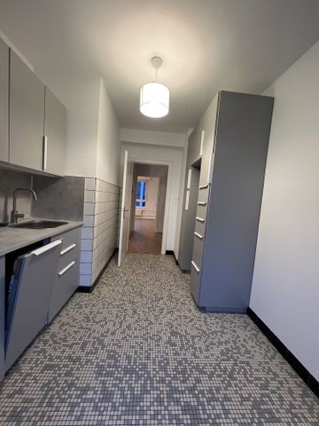 Location Appartement 3 pièces 75m² STRASBOURG 67000 - Photo 3