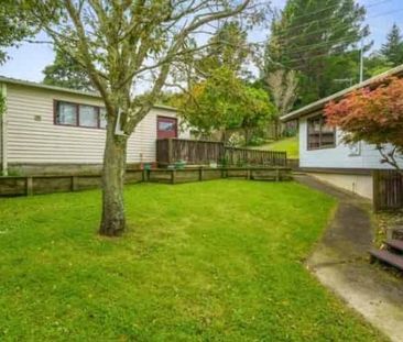 Charming two-bedroom Lockwood - Photo 3