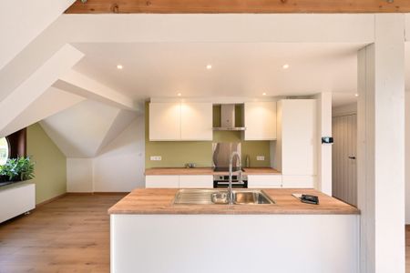 Uniek dakappartement met zeer grote garage. - Photo 4