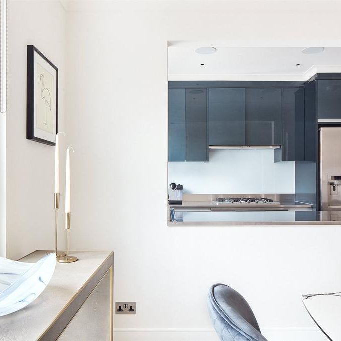 4 bedroom terraced house to rent - Photo 1