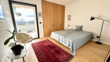 Tout savoir sur cette maison à Aix-en-Provence - Photo 4