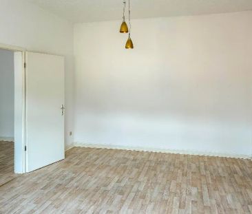 Alle Singles aufgepasst: 2 Zimmer Wohnung mit Erker in Zentrumslage... - Foto 1