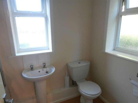Woodside Road, ********* Student Property July***********, Southampton, SO17 - Photo 3