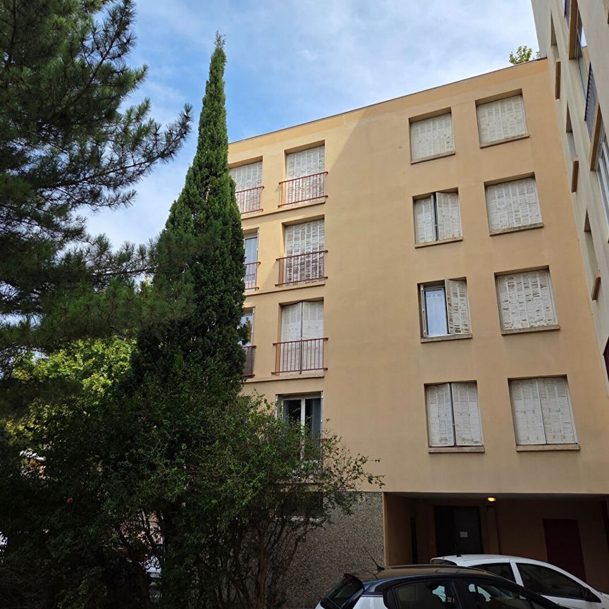 Appartement Avignon 1ere ceinture, - Photo 1