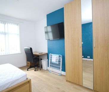 1 bedroom in a house share to rent - Photo 6