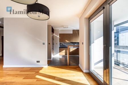 Luksusowy i przestronny apartament w samym centrum Warszawy - Zdjęcie 4