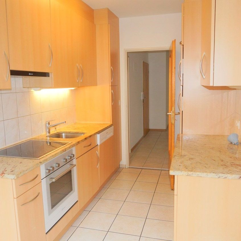 4 Zimmer, 93 m², 3. Stock - Photo 1