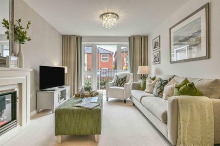 Thackeray Lodge, Fareham, Hampshire - Photo 2