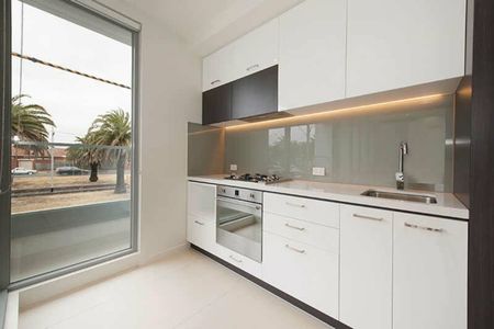 Register to Inspect // Modern Living in the Heart of Essendon – Walk to Everything - Photo 2