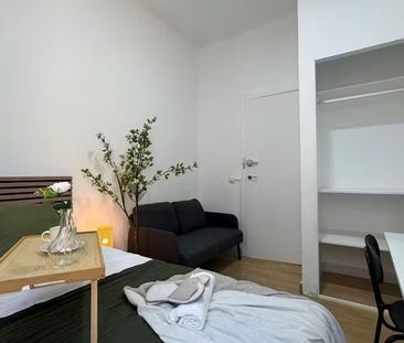 Calle de Caravaca, Madrid, Community of Madrid 28012 - Photo 3