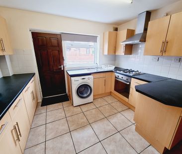 4 Bed Student Accommodation - Photo 6