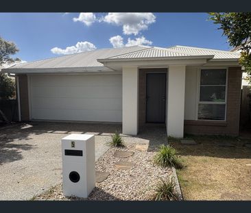 1/19 Mariette Street, Harristown, Qld 4350 - Photo 3
