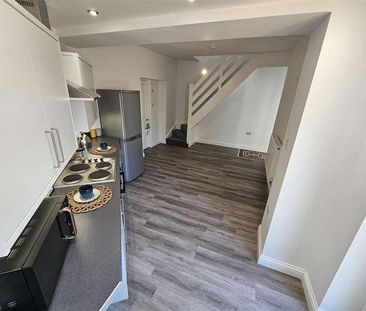 Diana Street, Roath, Cardiff, CF24 - Photo 1